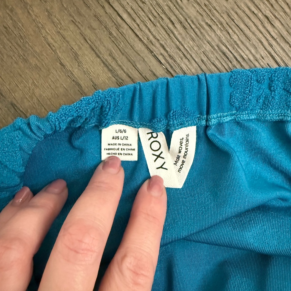 Blue Strapless Romper - Picture 5 of 5